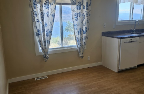 2 Bedroom House in Peachland